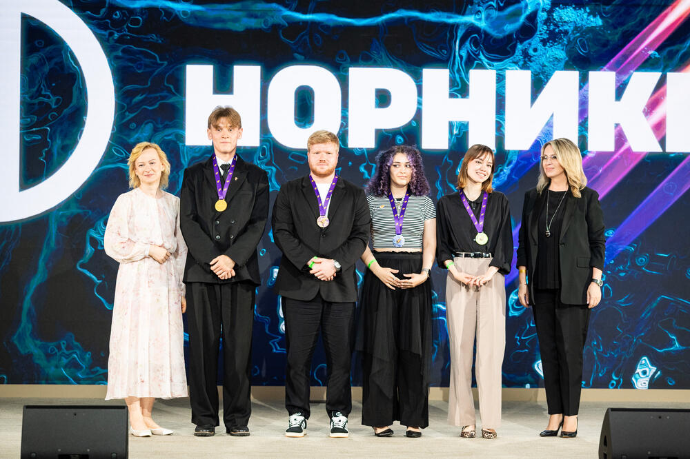 Медалисты